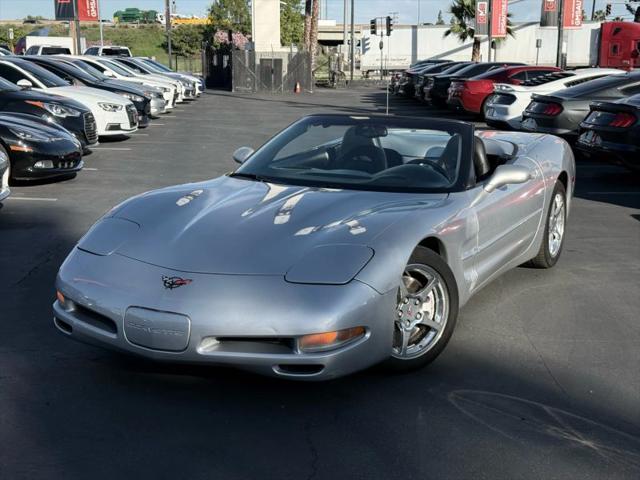 2001 Chevrolet Corvette Base