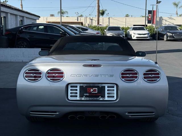 2001 Chevrolet Corvette Base