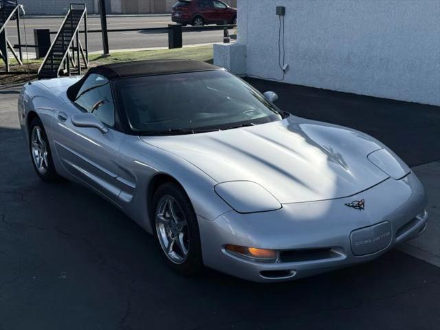 2001 Chevrolet Corvette Base
