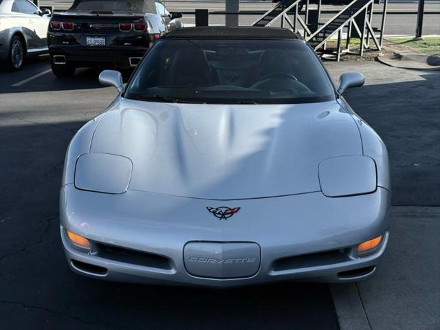 2001 Chevrolet Corvette Base