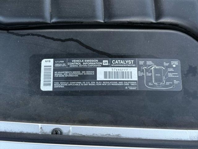 2001 Chevrolet Corvette Base
