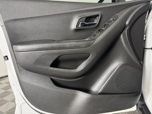 2022 Chevrolet Trax AWD LS