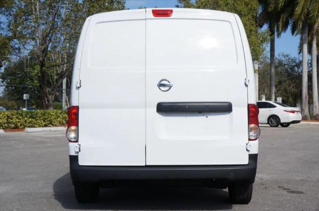 2018 Nissan NV200 S