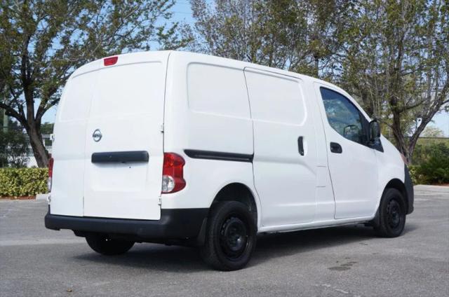 2018 Nissan NV200 S
