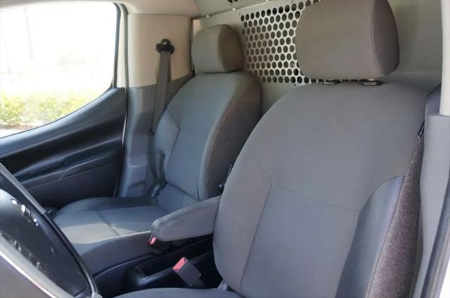 2018 Nissan NV200 S