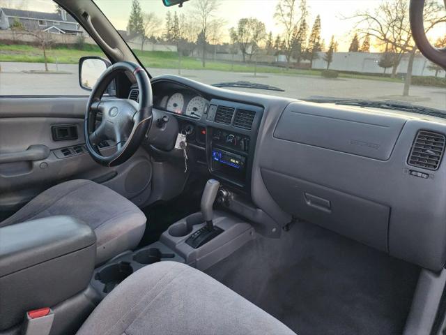 2002 Toyota Tacoma PreRunner V6