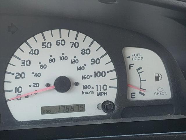 2002 Toyota Tacoma PreRunner V6