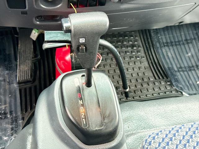 2023 Isuzu NRR BOX TRUCK