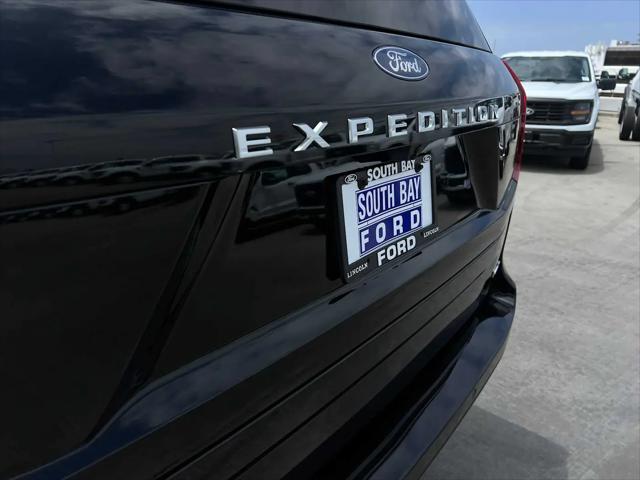 2026 Ford Expedition Max Active MAX