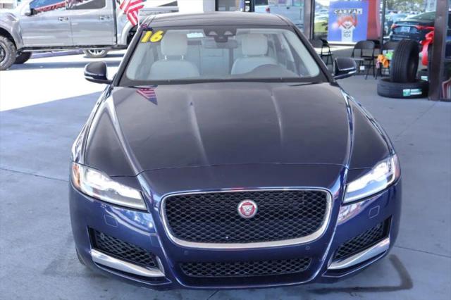 2016 Jaguar XF 35t Prestige