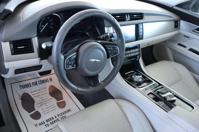 2016 Jaguar XF 35t Prestige