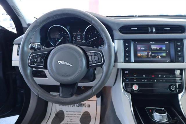 2016 Jaguar XF 35t Prestige