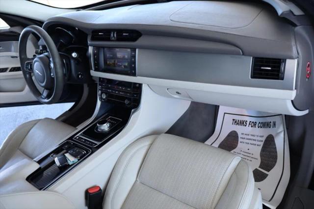 2016 Jaguar XF 35t Prestige