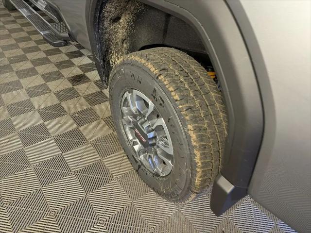 2026 GMC Sierra 2500HD Crew Cab, Long Bed, SLE, 4WD