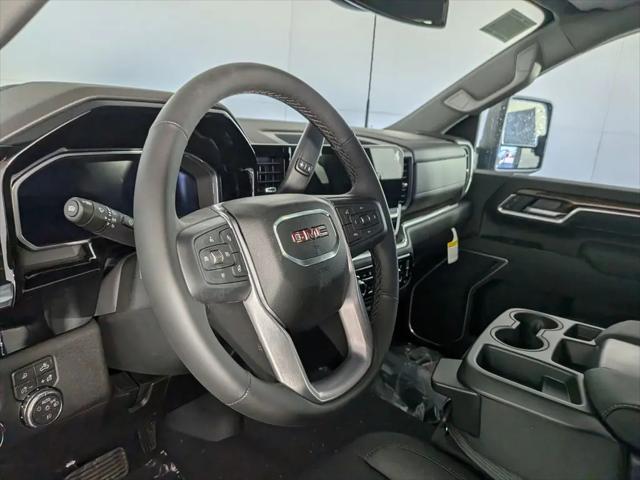 2026 GMC Sierra 2500HD Crew Cab, Long Bed, SLE, 4WD