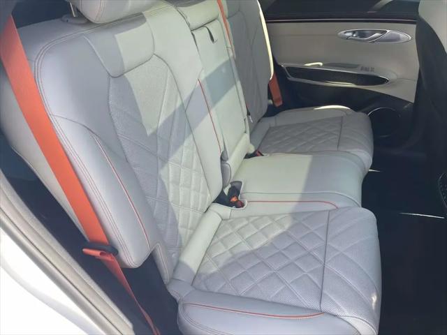 2026 Genesis GV70 3.5T Sport Advanced