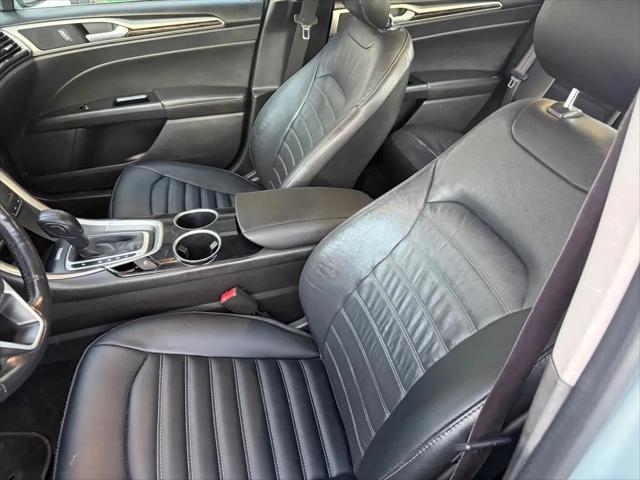 2013 Ford Fusion Hybrid SE