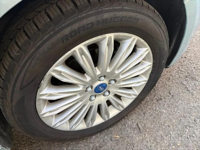 2013 Ford Fusion Hybrid SE