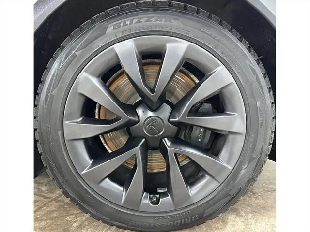2022 Tesla Model X Plaid Tri Motor All-Wheel Drive