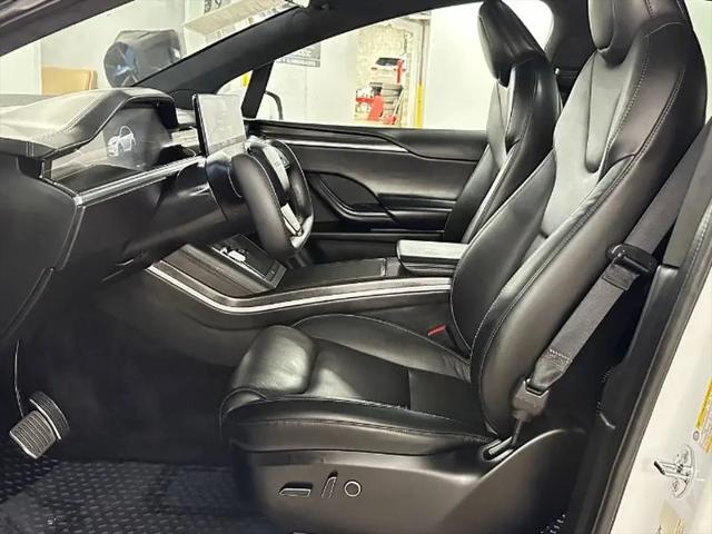 2022 Tesla Model X Plaid Tri Motor All-Wheel Drive