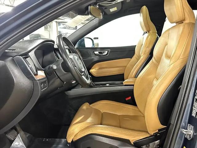 2021 Volvo XC60 T5 Inscription