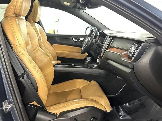 2021 Volvo XC60 T5 Inscription