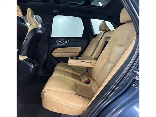 2021 Volvo XC60 T5 Inscription
