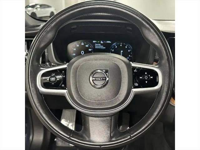 2021 Volvo XC60 T5 Inscription