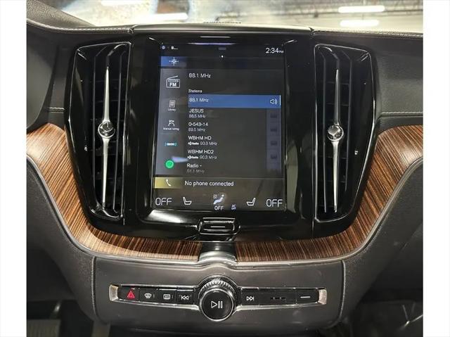 2021 Volvo XC60 T5 Inscription