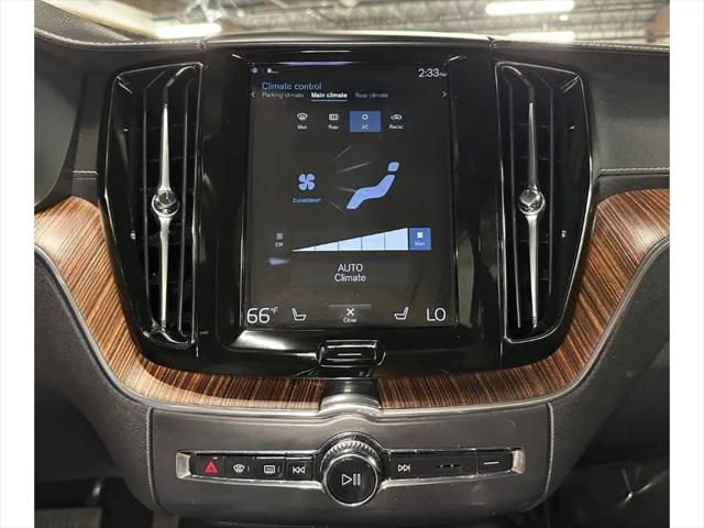 2021 Volvo XC60 T5 Inscription