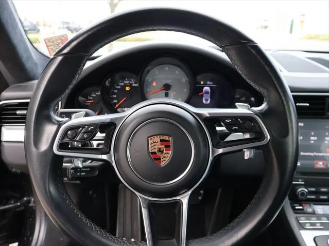 2017 Porsche 911 Carrera 4S