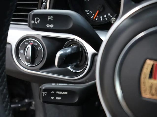 2017 Porsche 911 Carrera 4S
