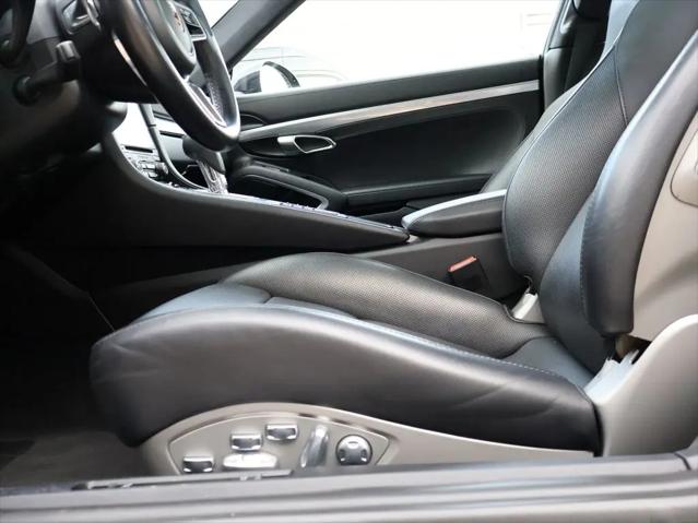2017 Porsche 911 Carrera 4S