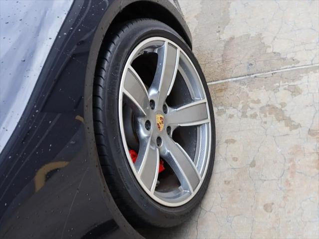 2017 Porsche 911 Carrera 4S
