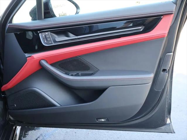 2025 Porsche Panamera GTS