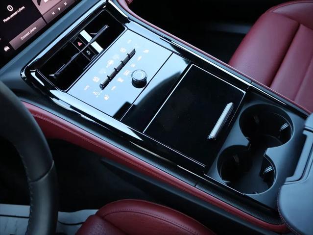 2025 Porsche Panamera GTS
