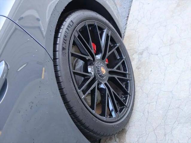 2025 Porsche Panamera GTS