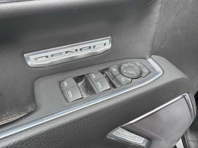 2022 GMC Sierra 1500 4WD Crew Cab Short Box Denali