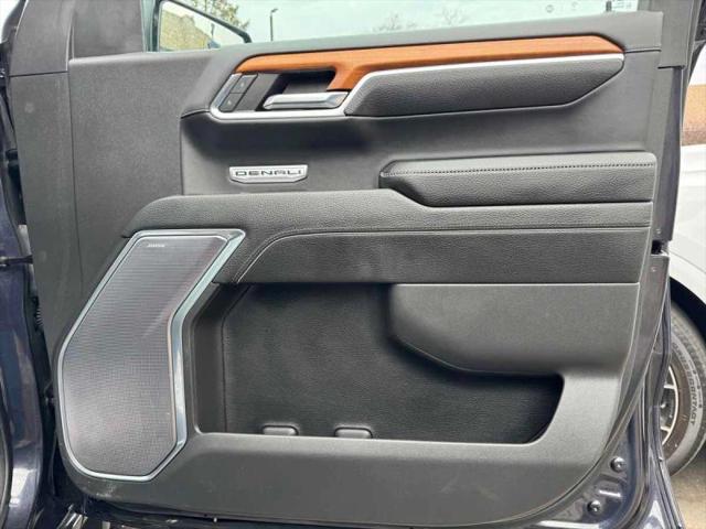 2022 GMC Sierra 1500 4WD Crew Cab Short Box Denali
