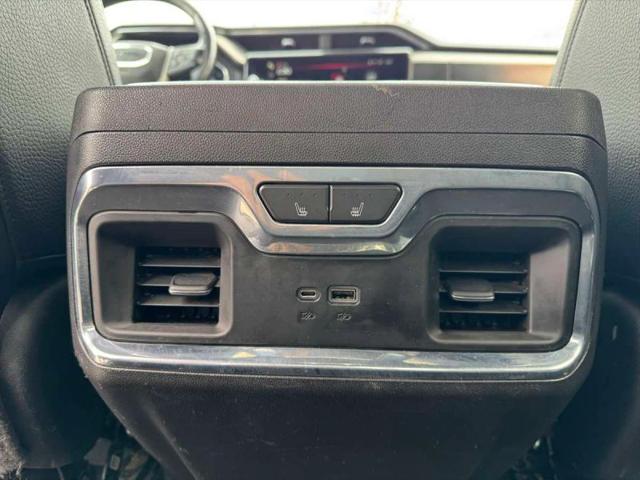 2022 GMC Sierra 1500 4WD Crew Cab Short Box Denali