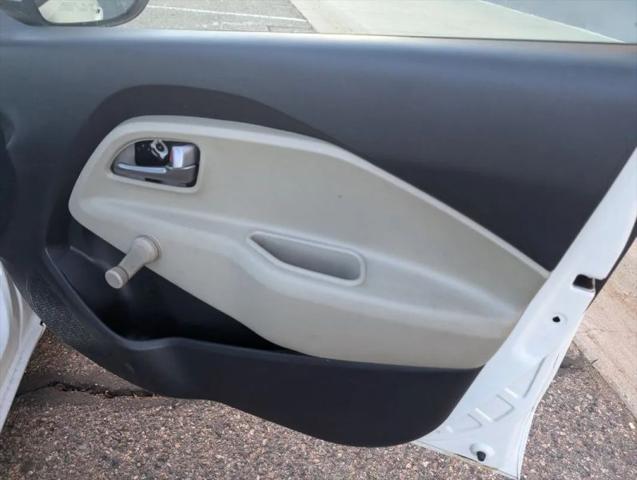 2013 Kia Rio LX
