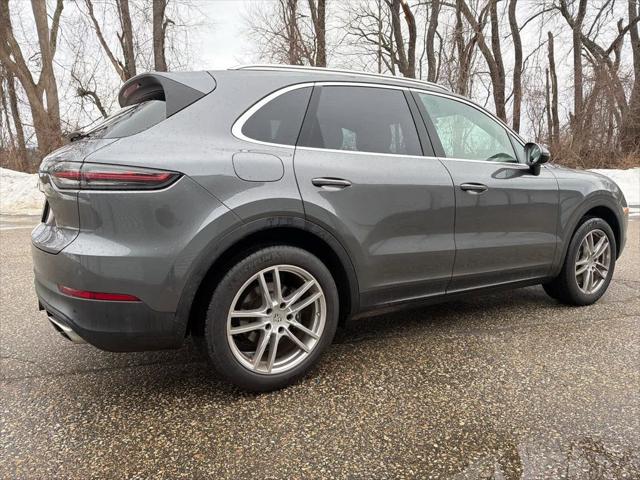 2023 Porsche Cayenne Unknown