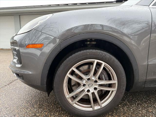 2023 Porsche Cayenne Unknown