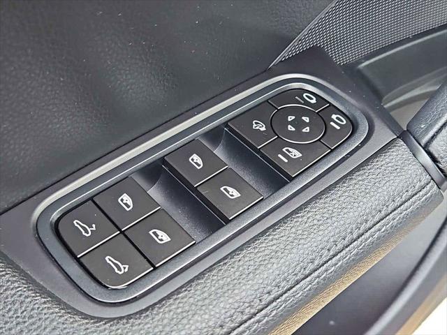 2024 Porsche Cayenne Unknown