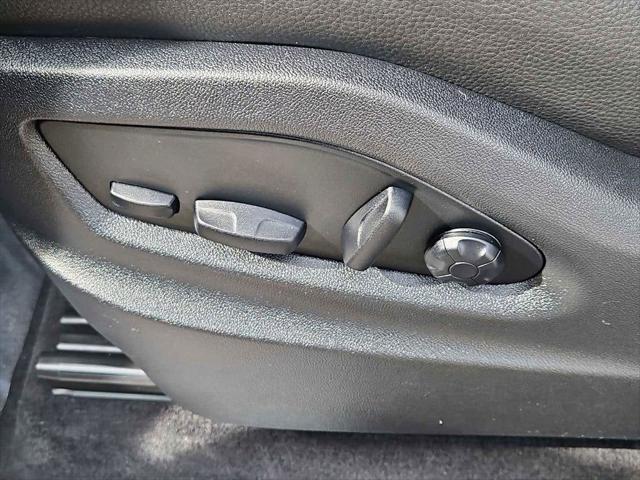 2024 Porsche Cayenne Unknown