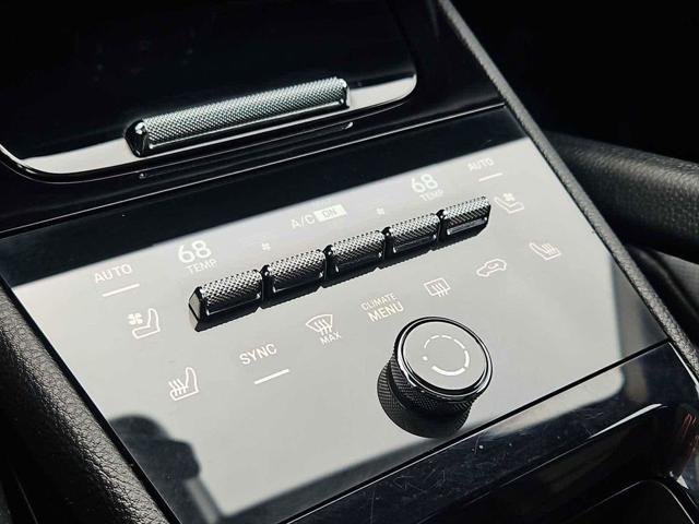 2024 Porsche Cayenne Unknown