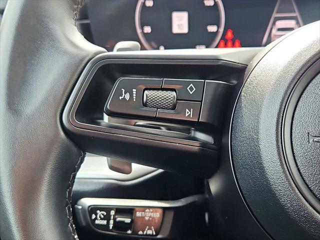 2024 Porsche Cayenne Unknown