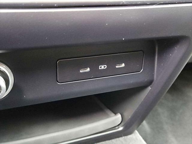 2024 Porsche Cayenne Unknown