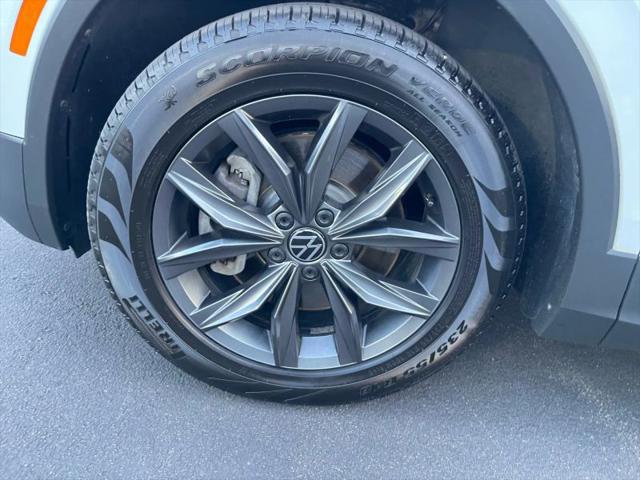 2024 Volkswagen Tiguan 2.0T SE