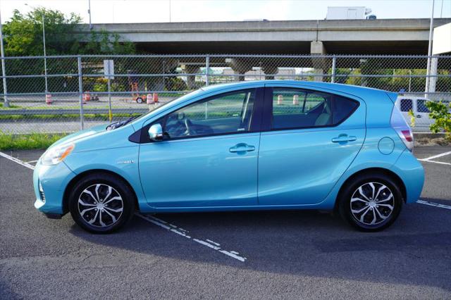 2014 Toyota Prius c Two